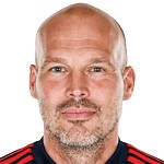  联赛杯决赛尘埃落定；阿森纳错失良机，曼城强势反弹。 体育新闻 联赛杯决赛尘埃落定；阿森纳错失良机，曼城强势反弹。 体育新闻