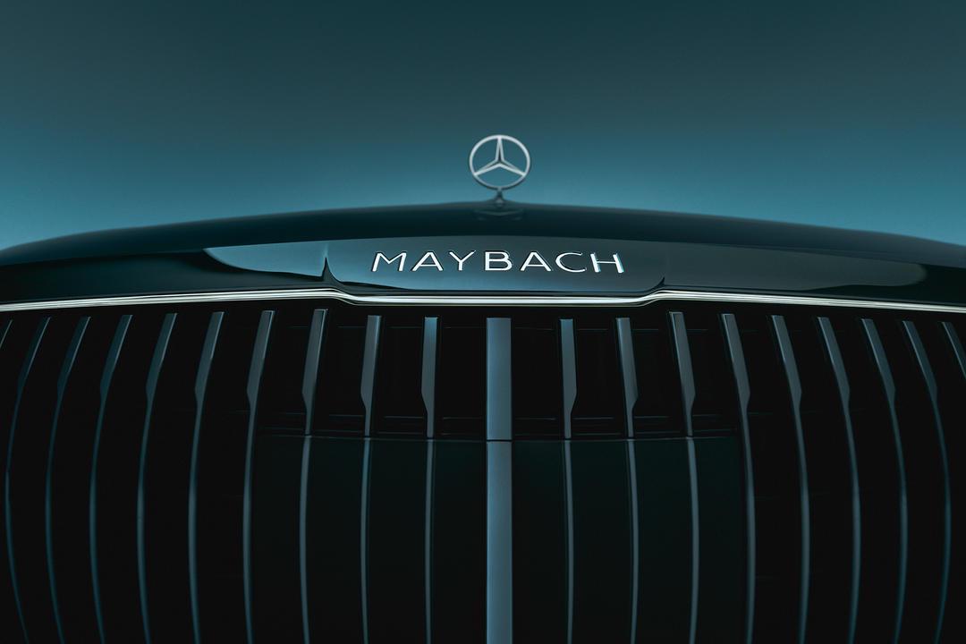  决策焦虑与身份认同：解析新一代迈巴赫S级的市场破局逻辑 汽车科技