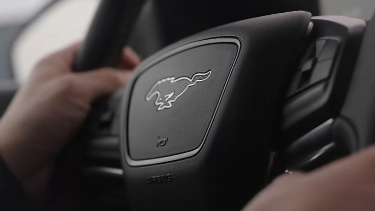  油价飙升至数倍！深度拆解中国电车如何通过成本优势“收割”全球市场 汽车科技