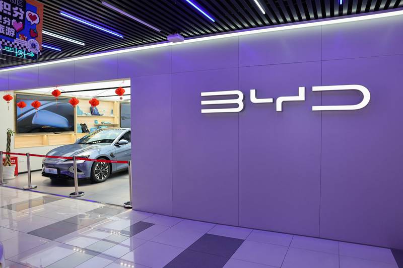  油价飙升至数倍！深度拆解中国电车如何通过成本优势“收割”全球市场 汽车科技