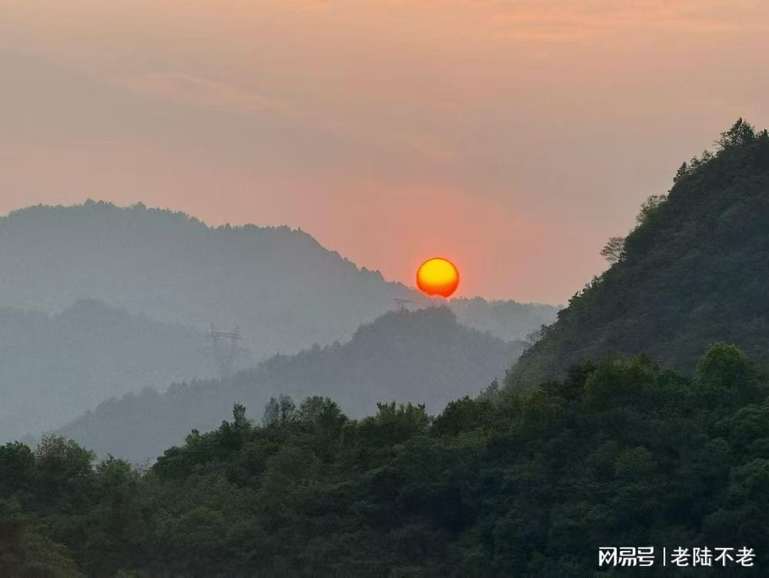 GapYear系统指南：普通人的「错峰生存」完整方法论