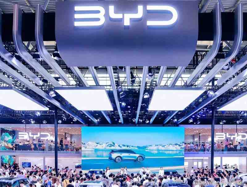  【深度】从实验室到公路：拆解比亚迪第二代刀片电池的补能革命 汽车科技