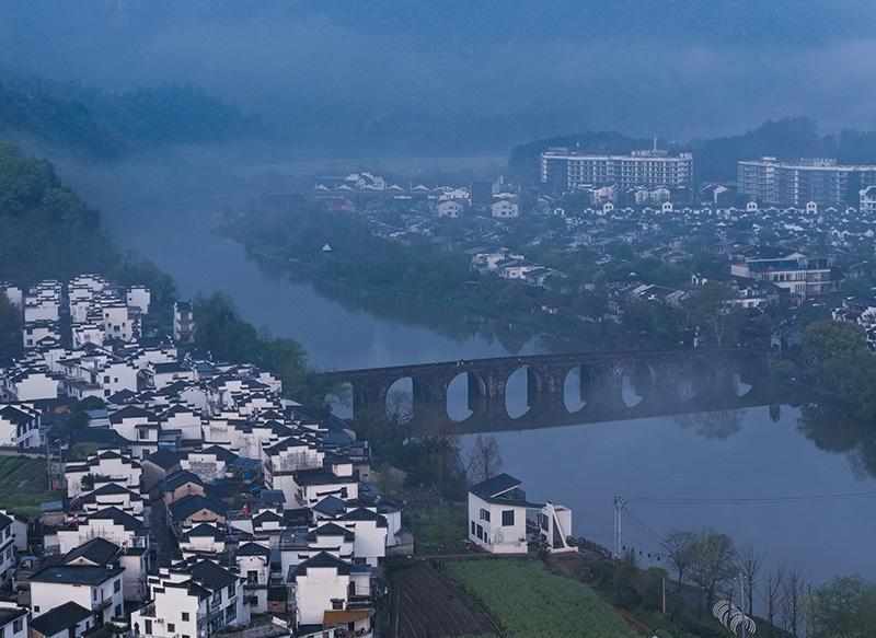  文旅深水区精准爆破：解码齐云山从6万到260万游客的指数级增长路径 文化旅游