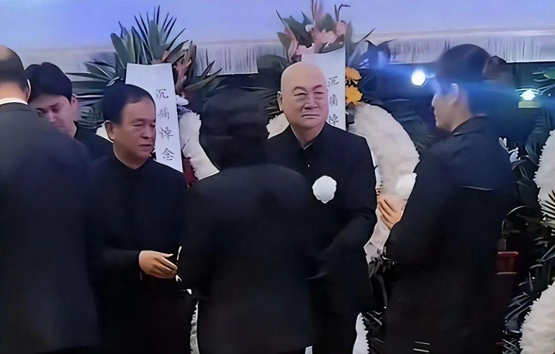  【人物深度】从《西游记》到紫檀王国：迟重瑞三十六年舆论风暴的全景复盘 娱乐新闻